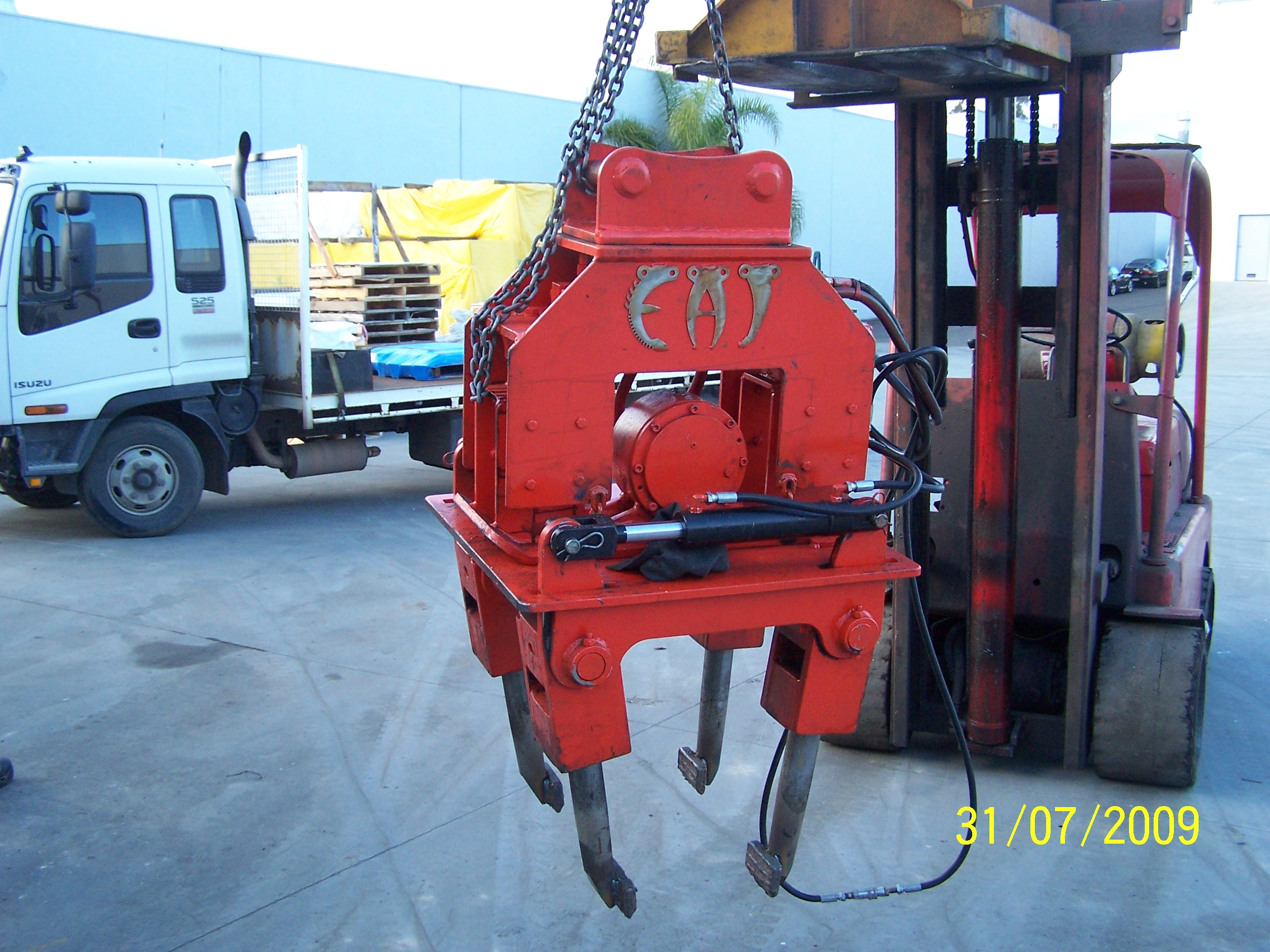 Tamper, Earthmoving Attachment Tools